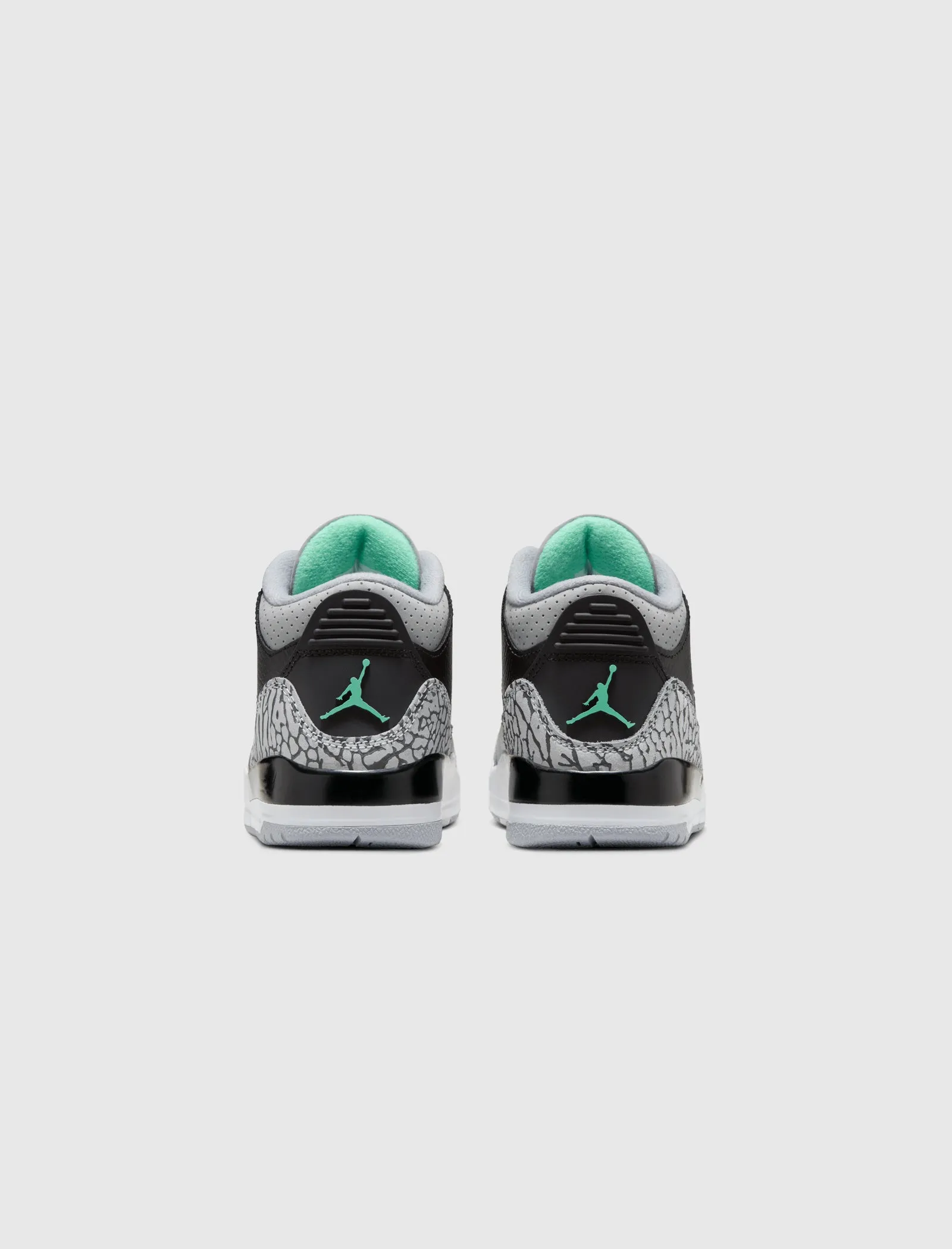 AIR JORDAN 3 RETRO BLACK/ GREEN GLOW PS