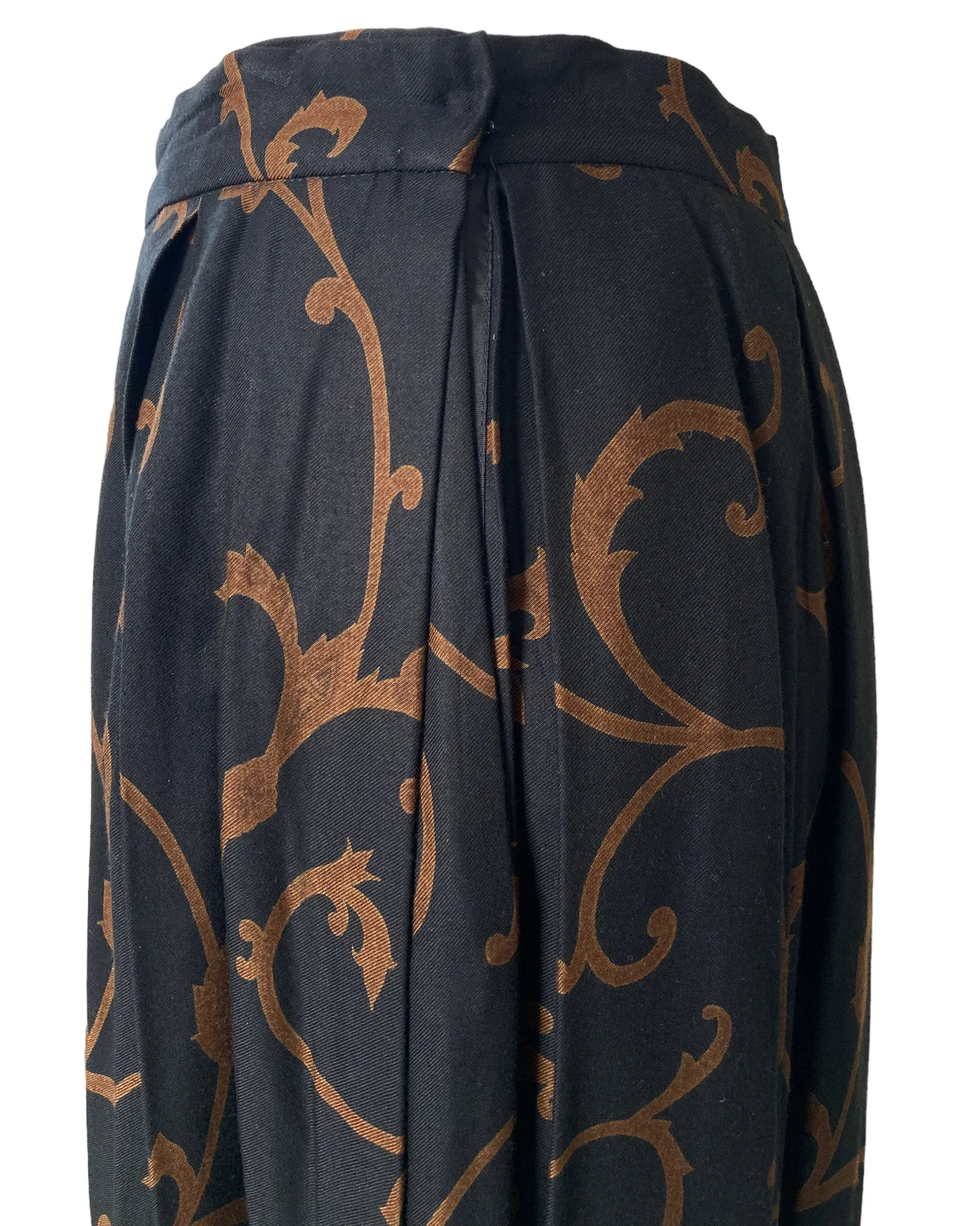 Neiman Marcus Vintage Horses and Hounds Long Skirt, 10