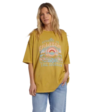 Women's Billabong Sunrise On The Beach Boyfriend T-Shirt